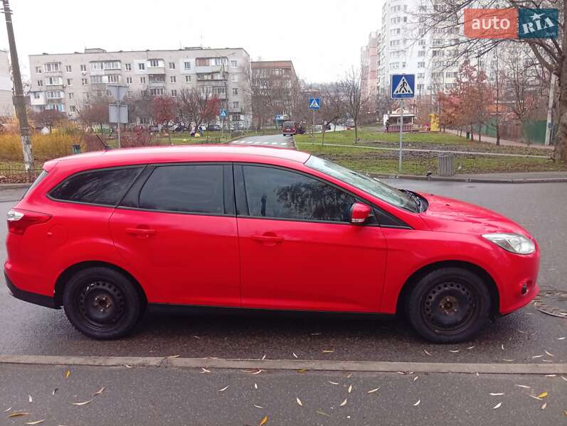 Универсал Ford Focus 2014 в Вышгороде