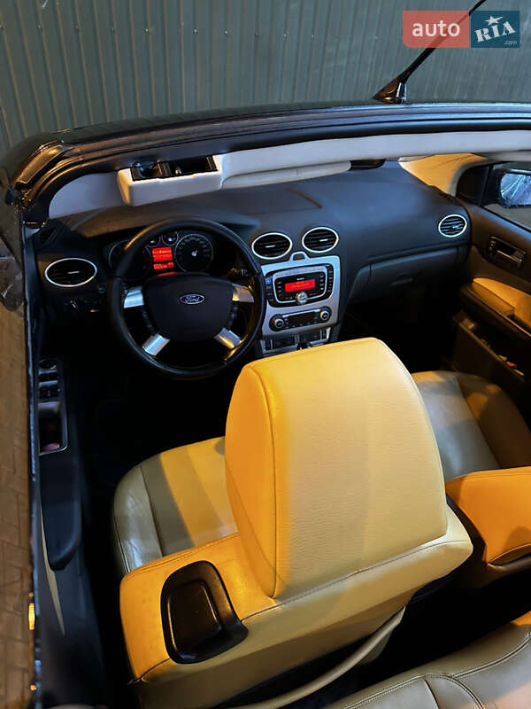 Кабриолет Ford Focus 2007 в Хмельницком