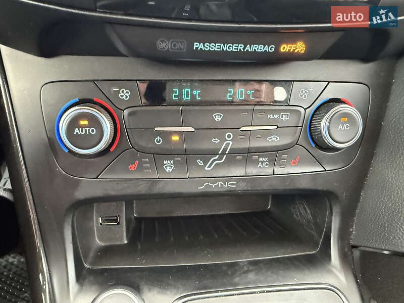 Седан Ford Focus 2016 в Шептицькому фото 21 Седан Ford Focus 2016 в Шептицькому