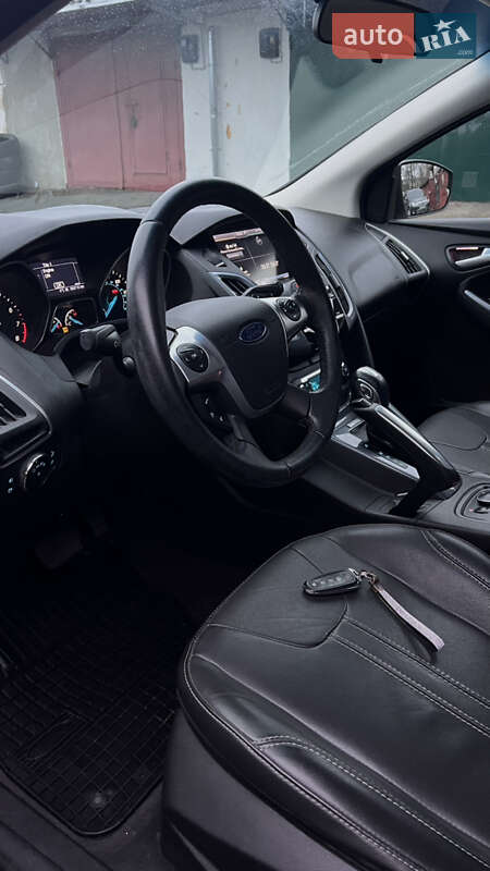 Хэтчбек Ford Focus 2013 в Хмельницком
