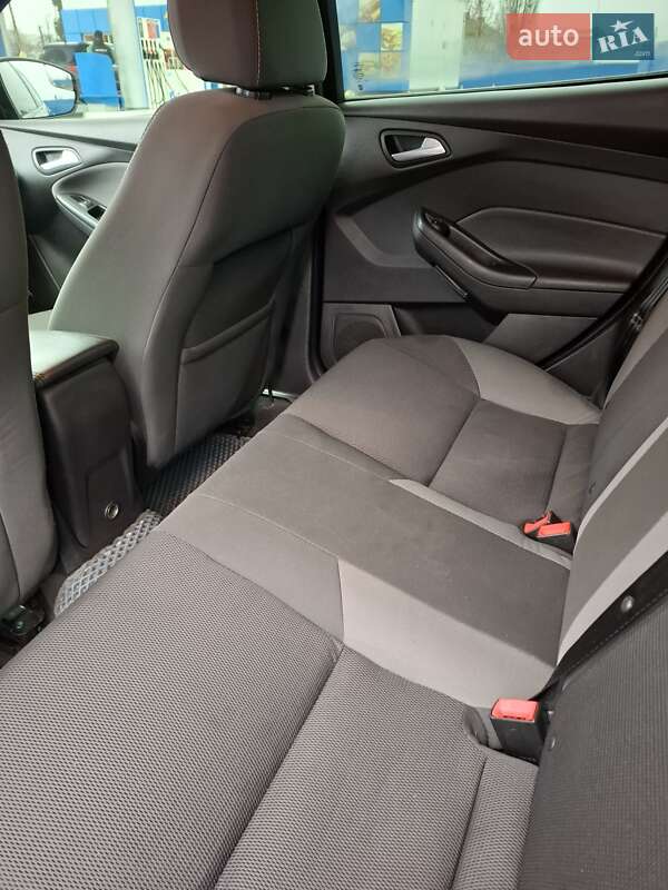 Седан Ford Focus 2013 в Білій Церкві фото 50 Седан Ford Focus 2013 в Білій Церкві