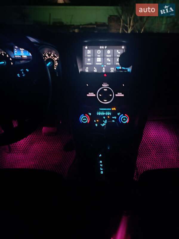 Хэтчбек Ford Focus 2016 в Киеве