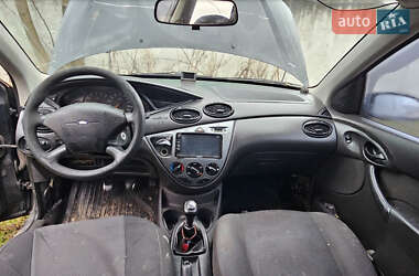 Седан Ford Focus 2002 в Старих Петрівцях