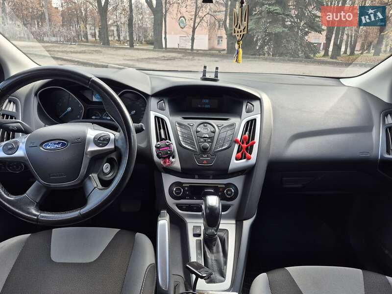 Хэтчбек Ford Focus 2012 в Кривом Роге