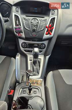 Хэтчбек Ford Focus 2012 в Кривом Роге