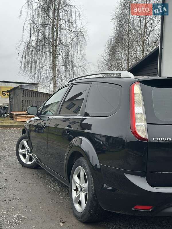 Универсал Ford Focus 2010 в Любешове