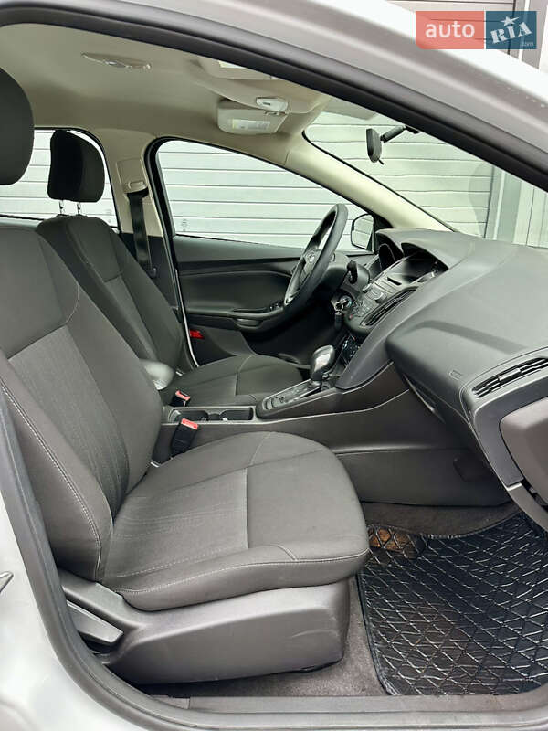 Седан Ford Focus 2017 в Києві