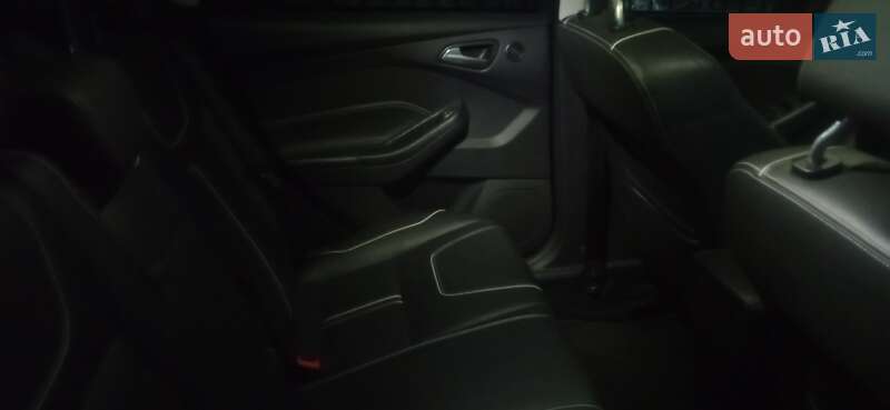 Універсал Ford Focus 2011 в Дніпрі