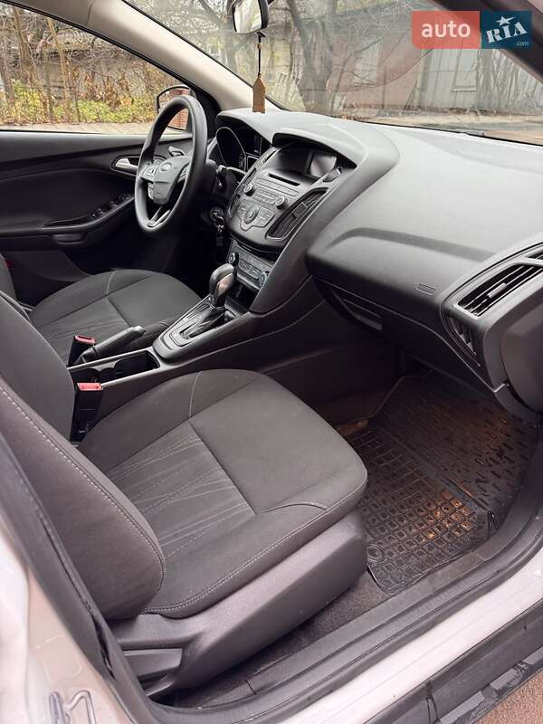 Седан Ford Focus 2017 в Ивано-Франковске фото 7 Седан Ford Focus 2017 в Ивано-Франковске