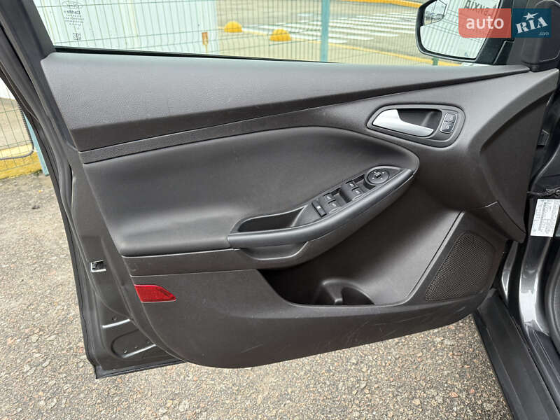 Седан Ford Focus 2017 в Києві