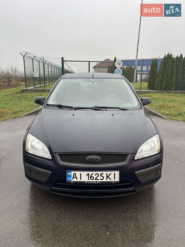 Хэтчбек Ford Focus 2006 в Броварах
