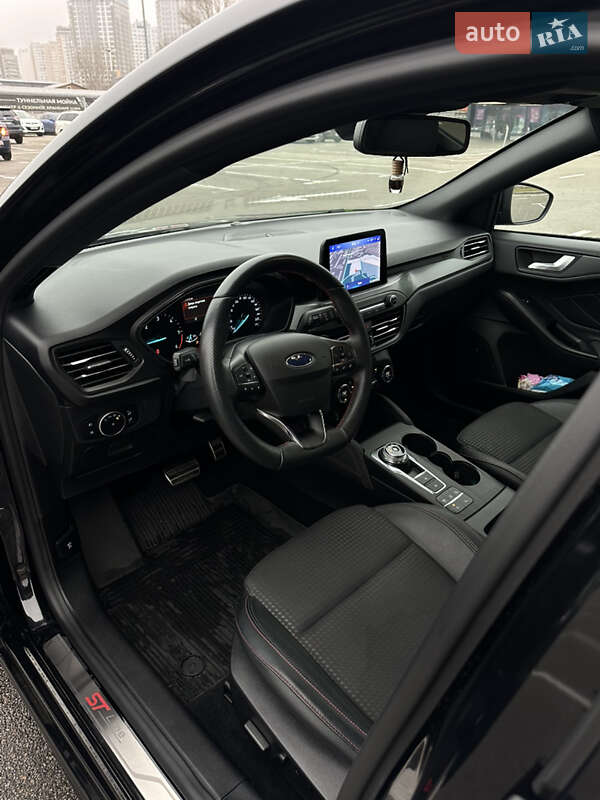 Хэтчбек Ford Focus 2020 в Киеве