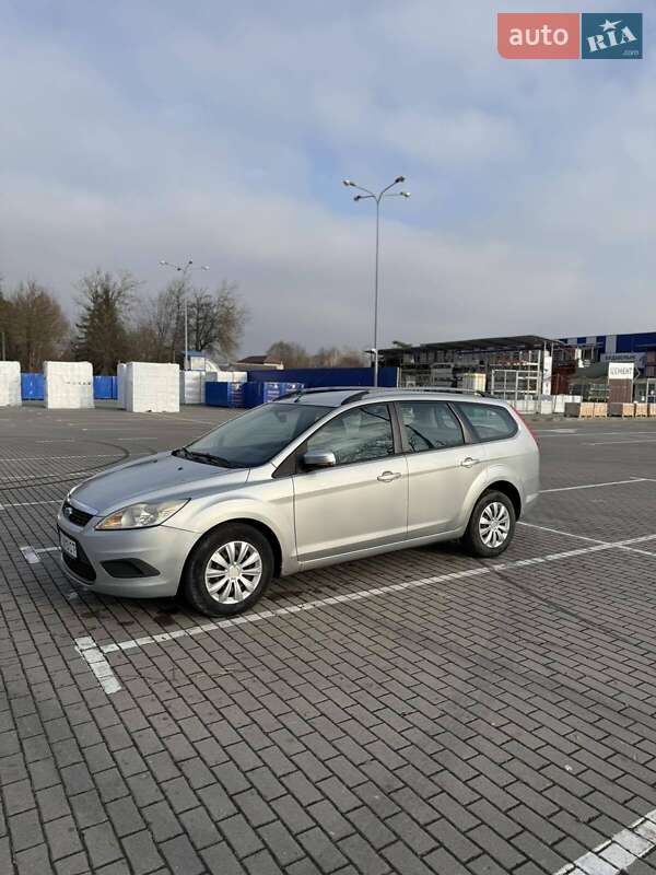 Універсал Ford Focus 2008 в Коломиї