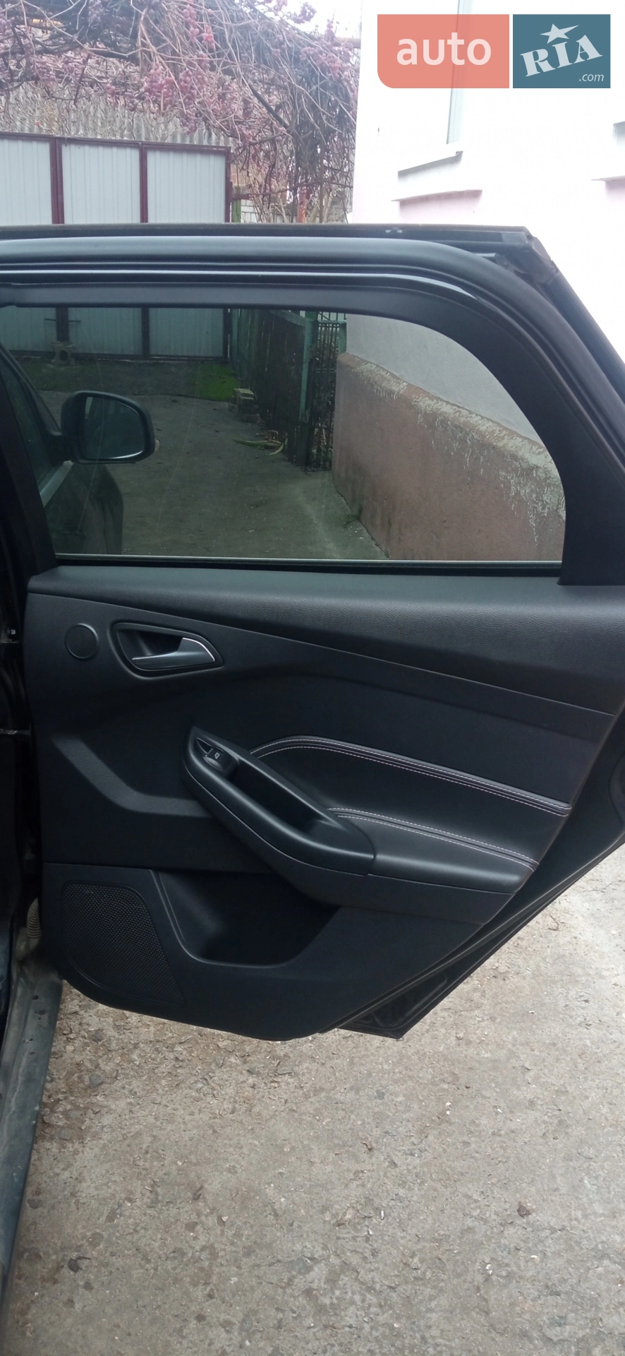2011 Ford Focus - мініатюра 14