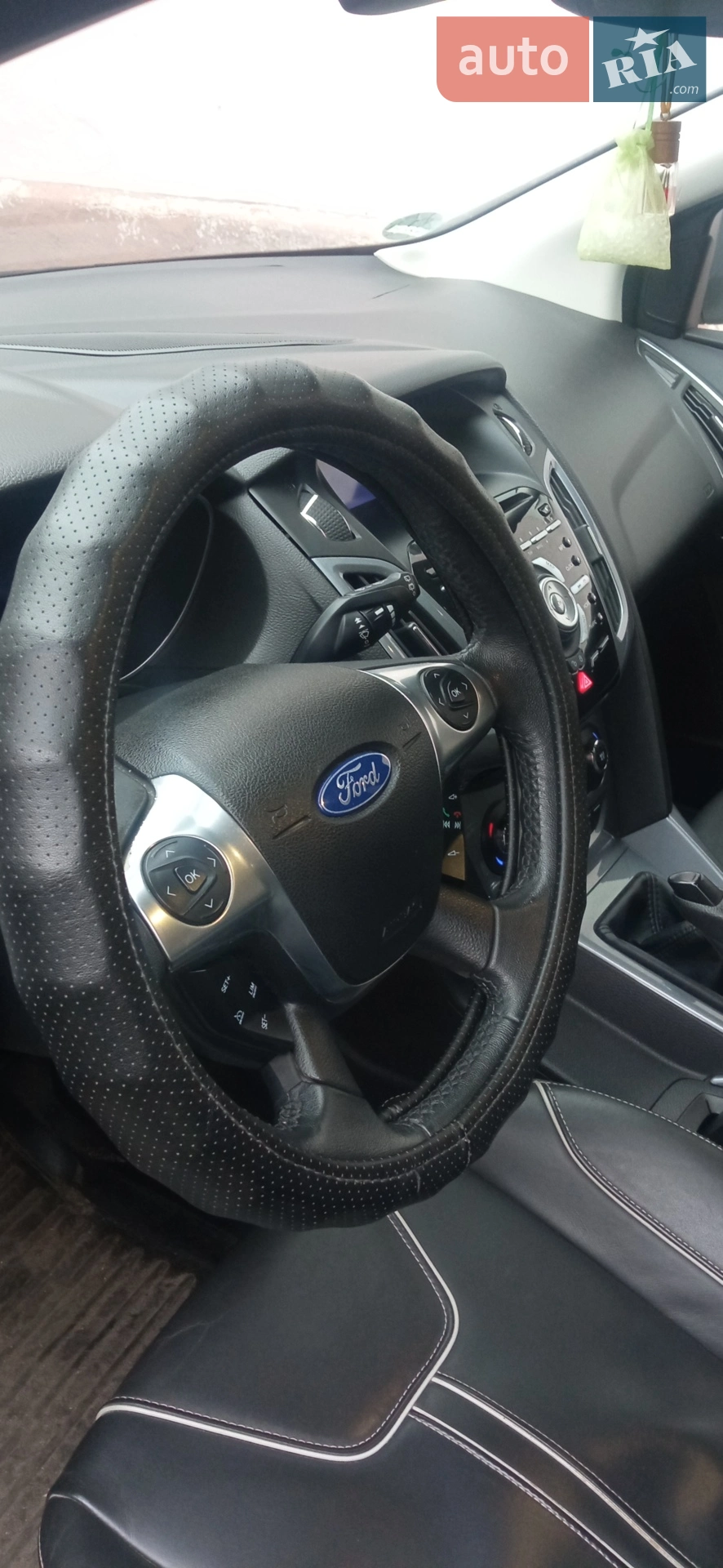 2011 Ford Focus - мініатюра 27