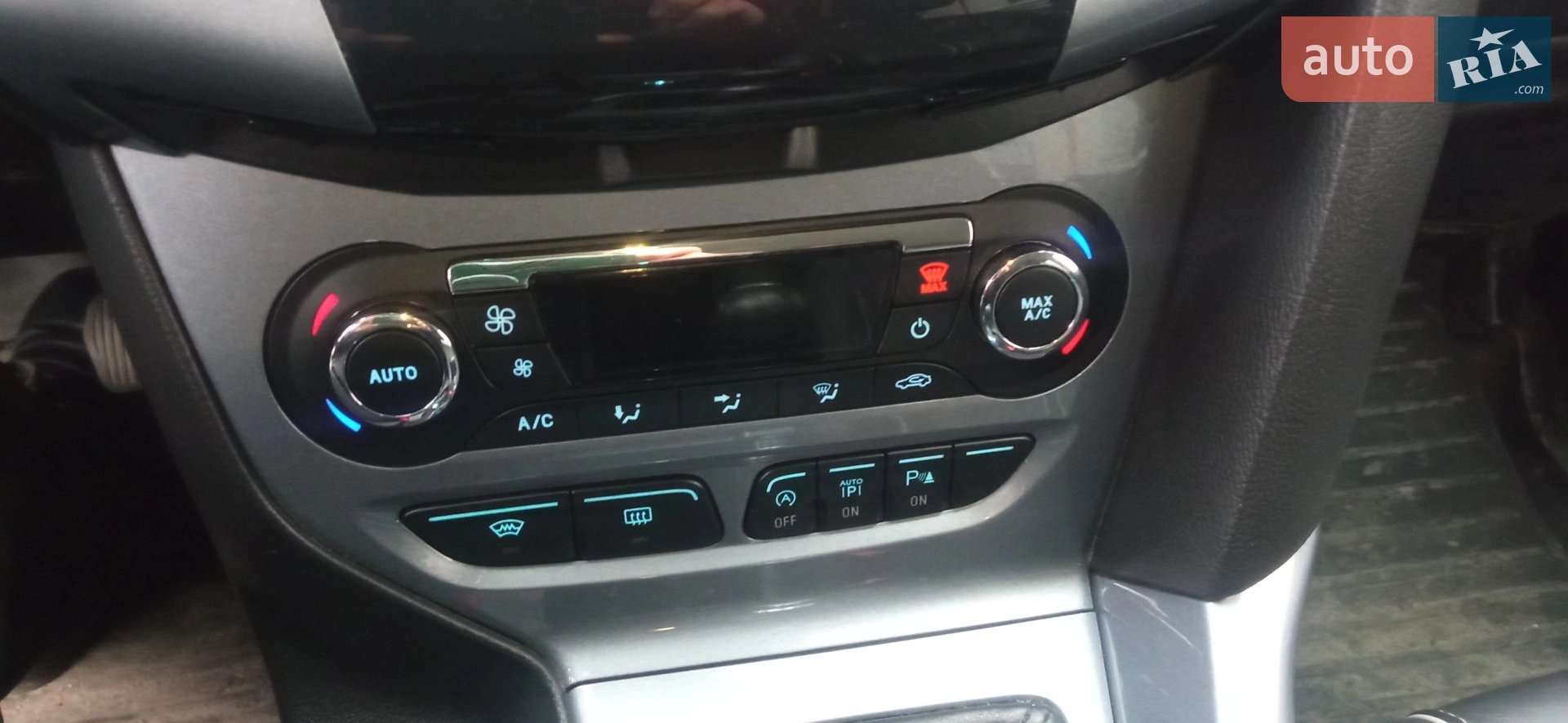 2011 Ford Focus - мініатюра 32