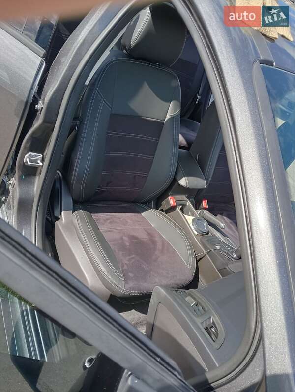 Седан Ford Focus 2016 в Києві фото 21 Седан Ford Focus 2016 в Києві