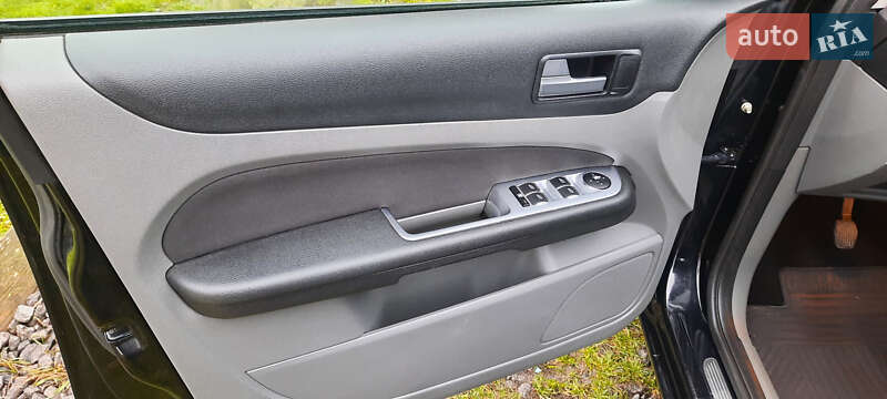 Хэтчбек Ford Focus 2008 в Немирове фото 35 Хэтчбек Ford Focus 2008 в Немирове