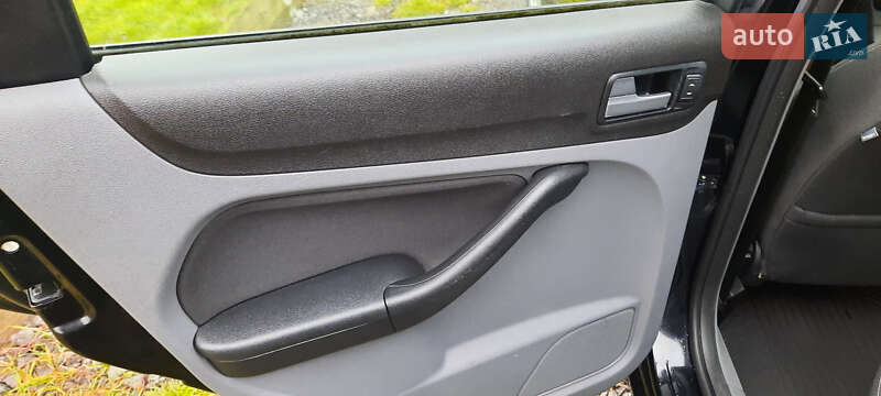 Хэтчбек Ford Focus 2008 в Немирове фото 38 Хэтчбек Ford Focus 2008 в Немирове