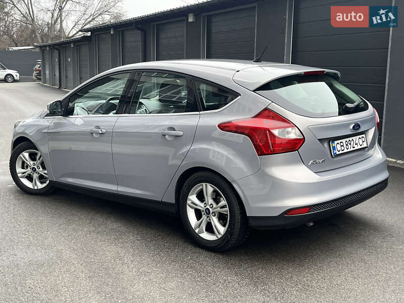 Хэтчбек Ford Focus 2014 в Чернигове