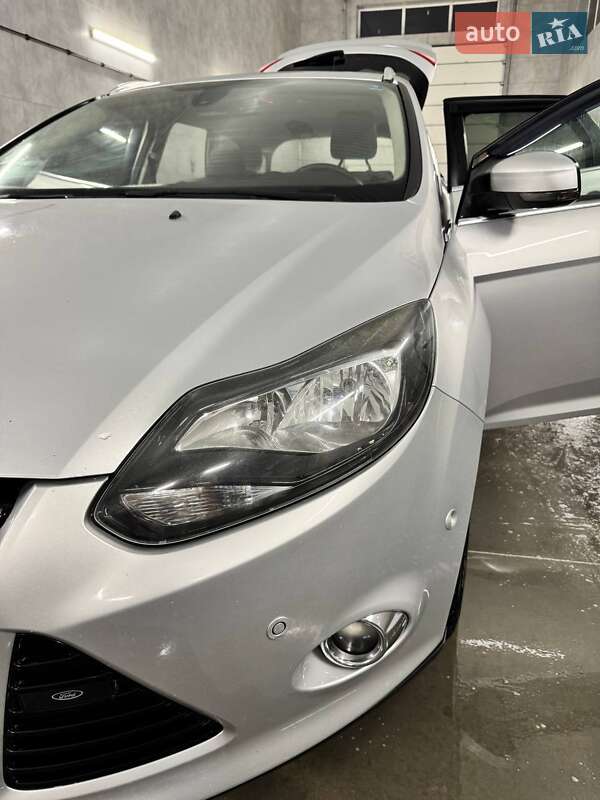 Универсал Ford Focus 2012 в Сарнах фото 22 Универсал Ford Focus 2012 в Сарнах