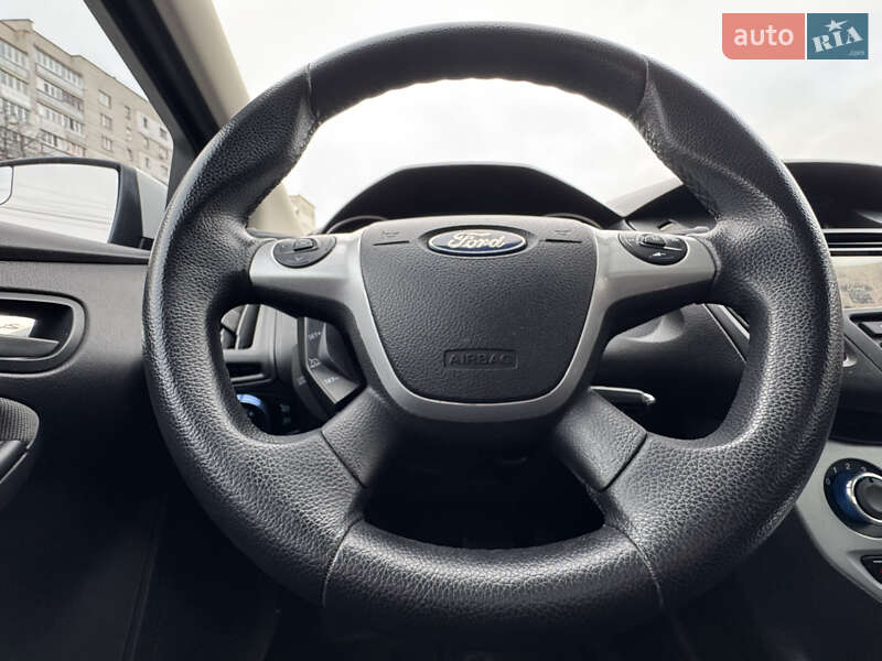 Седан Ford Focus 2012 в Бердичеві
