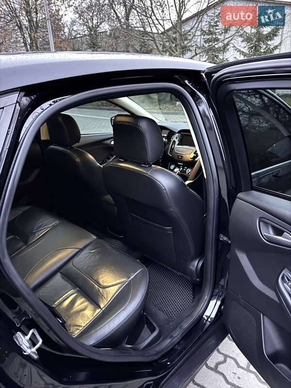 Седан Ford Focus 2016 в Львові фото 14 Седан Ford Focus 2016 в Львові