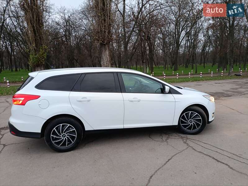 Универсал Ford Focus 2017 в Павлограде