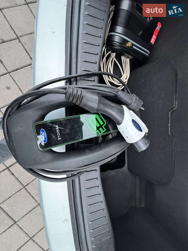 Хэтчбек Ford Focus 2013 в Черкассах фото 31 Хэтчбек Ford Focus 2013 в Черкассах