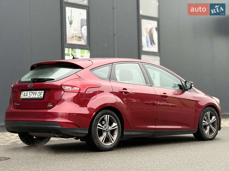 Хэтчбек Ford Focus 2016 в Киеве