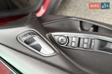 Хэтчбек Ford Focus 2016 в Киеве