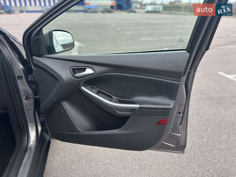 Универсал Ford Focus 2012 в Ровно