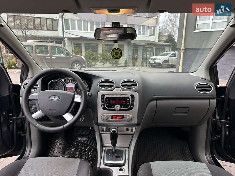 Ford Focus 2011 Ford Focus 2011