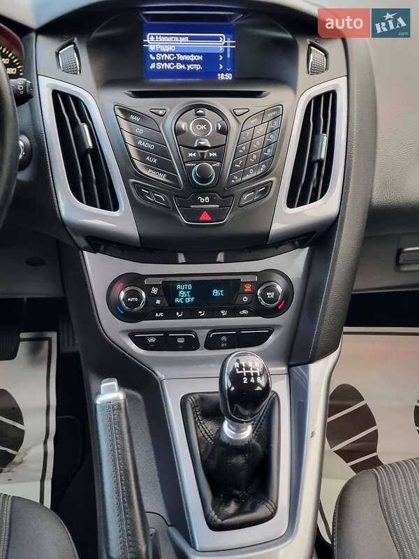 Универсал Ford Focus 2012 в Львове фото 26 Универсал Ford Focus 2012 в Львове