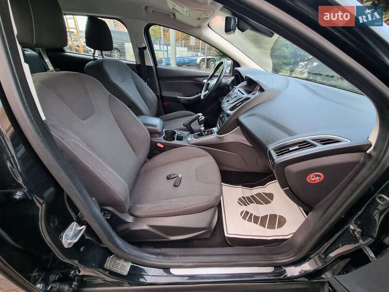 Универсал Ford Focus 2012 в Львове фото 30 Универсал Ford Focus 2012 в Львове