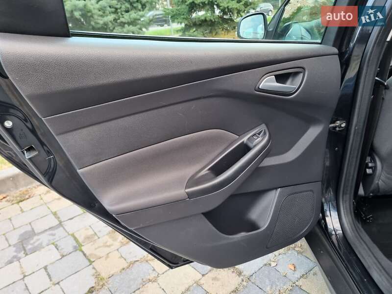 Универсал Ford Focus 2012 в Львове фото 34 Универсал Ford Focus 2012 в Львове