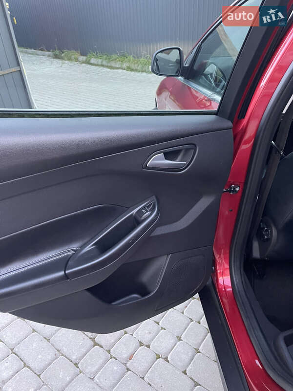 Универсал Ford Focus 2013 в Львове