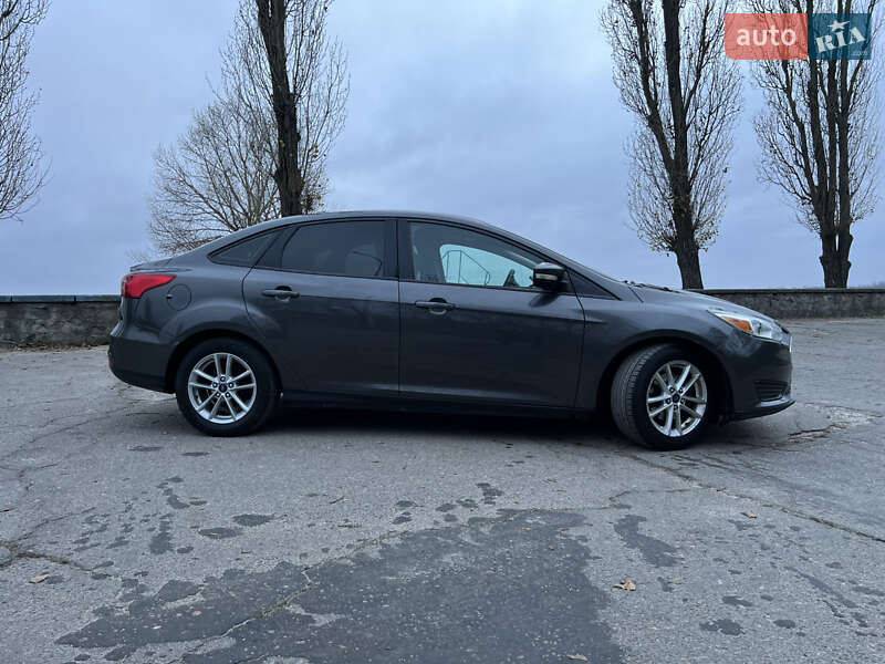 Седан Ford Focus 2014 в Кременчуге