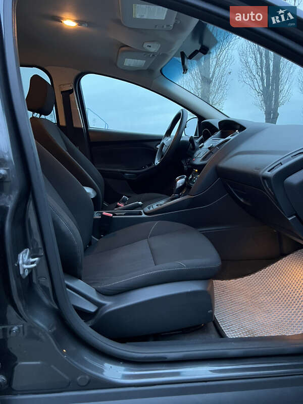 Седан Ford Focus 2014 в Кременчуге