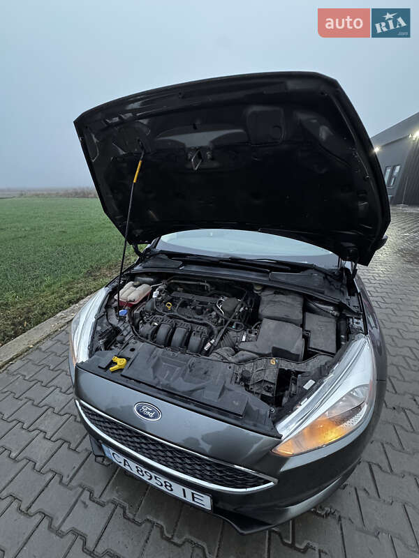 Седан Ford Focus 2014 в Вишневом