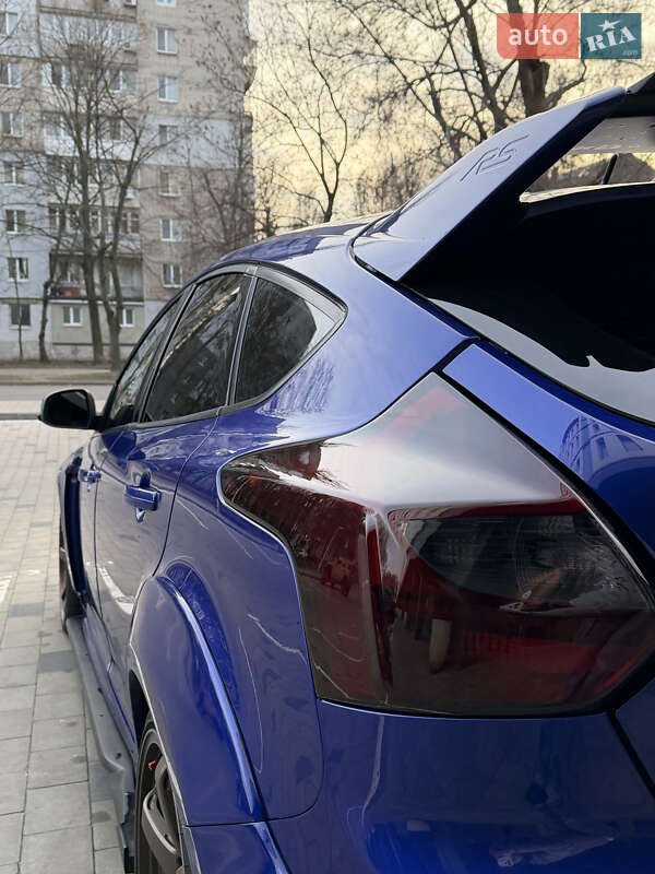 Хэтчбек Ford Focus 2013 в Днепре