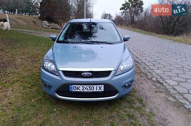 Хетчбек Ford Focus 2008 в Рівному