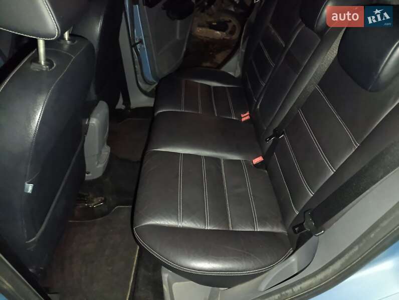 Хэтчбек Ford Focus 2008 в Ровно фото 18 Хэтчбек Ford Focus 2008 в Ровно