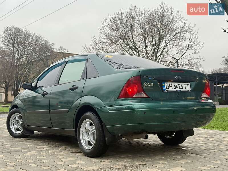 Седан Ford Focus 2001 в Одессе