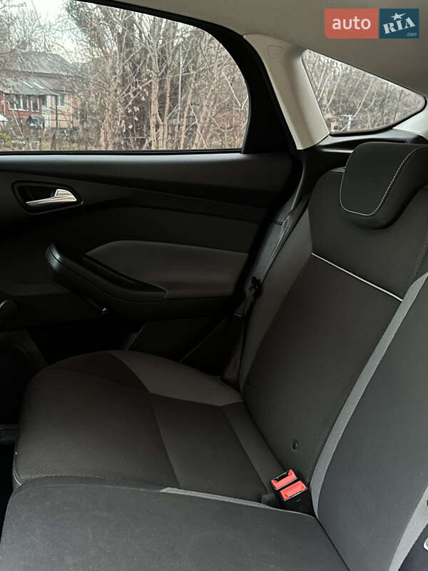 Хэтчбек Ford Focus 2012 в Шептицькому фото 11 Хэтчбек Ford Focus 2012 в Шептицькому