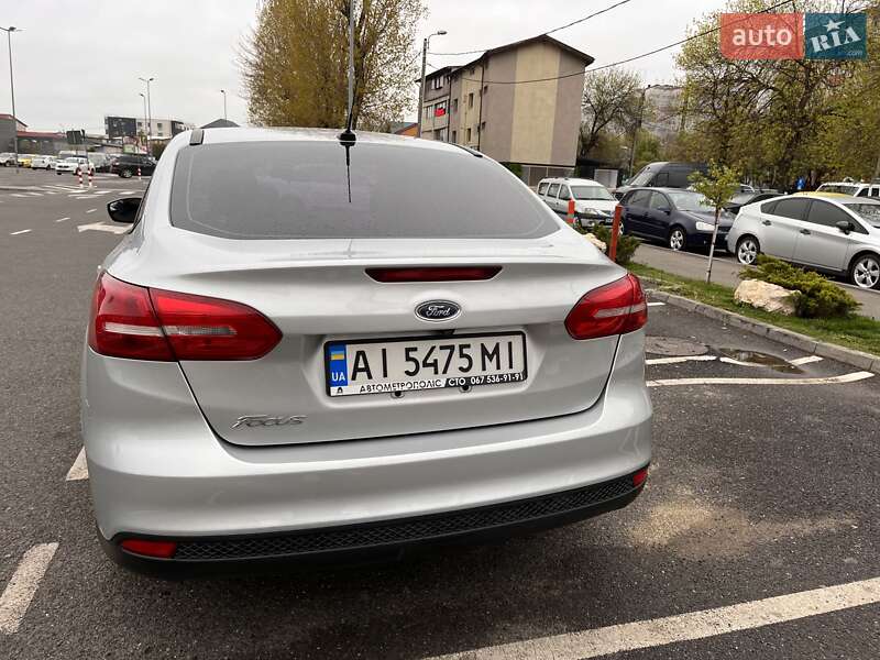 Седан Ford Focus 2017 в Петропавловской Борщаговке фото 3 Седан Ford Focus 2017 в Петропавловской Борщаговке