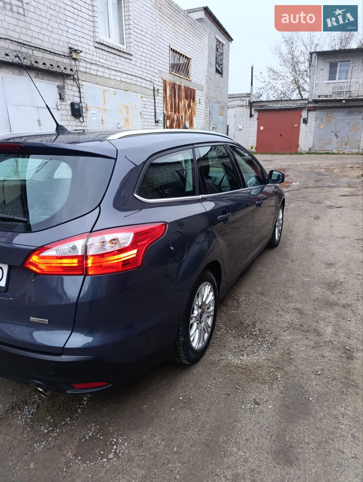 2011 Ford Focus - мініатюра 6