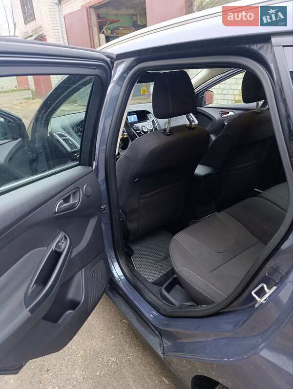 Універсал Ford Focus 2011 в Черкасах фото 13 Універсал Ford Focus 2011 в Черкасах