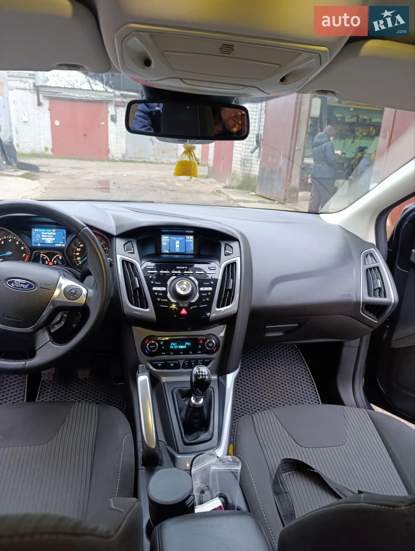 2011 Ford Focus - мініатюра 16