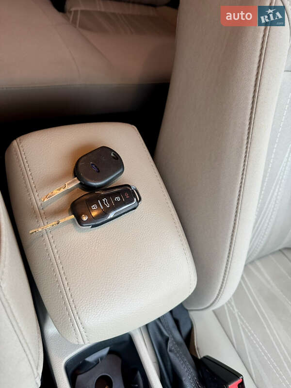 Хэтчбек Ford Focus 2015 в Броварах фото 20 Хэтчбек Ford Focus 2015 в Броварах